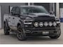 Dodge Ram WIDE BODY | 5.7 V8 HEMI | BRONZE BREDE WIELEN | OPEN UITLAAT KLEP | ZEER DIK | DUBBELE CABINE | DC | 5 PERSOONS | GRIJS KENETEKEN | BJ 2023 44000KM | FULL LED VERLICHTING | MEGA DIK |
