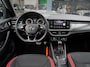 Skoda Kamiq TSI 110 DSG Monte Carlo AUTOMAAT / PANO / STOELV. / KEYLESS / LED / CAMERA / APPLE CARPLAY / ANDROID AUTO / CLIMATE / DAKRAILS / PDC / 17'' LMV
