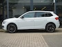 Skoda Kamiq TSI 110 DSG Monte Carlo AUTOMAAT / PANO / STOELV. / KEYLESS / LED / CAMERA / APPLE CARPLAY / ANDROID AUTO / CLIMATE / DAKRAILS / PDC / 17'' LMV