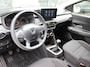 Dacia Jogger TCe 100 Bi-Fuel Extreme 5p. / DEALER ONDERHOUDEN / CAMERA / CRUISE / CLIMATE / KEYLESS / PDC A / PRIVACY GLASS / APPLE CARPLAY / ANDROID AUTO / DAB / 16'' LMV