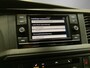 Volkswagen Transporter 2.0TDi 110pk L2H1 30 · Achteruitrijcamera · Trekhaak · Stoelverwarming · Standkachel · Apple Carplay / Android Auto · Dakdragers ·