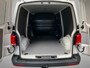 Volkswagen Transporter 2.0TDi 110pk L2H1 30 · Achteruitrijcamera · Trekhaak · Stoelverwarming · Standkachel · Apple Carplay / Android Auto · Dakdragers ·