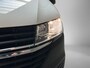 Volkswagen Transporter 2.0TDi 110pk L2H1 30 · Achteruitrijcamera · Trekhaak · Stoelverwarming · Standkachel · Apple Carplay / Android Auto · Dakdragers ·