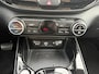 Kia e-Soul ExecutiveLine 64 kWh | Lederen bekleding | Trekhaak afneembaar | Adaptieve cruise | Lane assist | Navigatie | Apple CarPlay | Harman / Kardon | Head-up display | Keyless | LED | DAB | Stoelverwarming&koeling | Stuurverwarming | 17 inch velgen | Camera | Volledig onderhouden