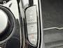 Kia e-Soul ExecutiveLine 64 kWh | Lederen bekleding | Trekhaak afneembaar | Adaptieve cruise | Lane assist | Navigatie | Apple CarPlay | Harman / Kardon | Head-up display | Keyless | LED | DAB | Stoelverwarming&koeling | Stuurverwarming | 17 inch velgen | Camera | Volledig onderhouden