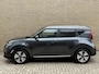 Kia e-Soul ExecutiveLine 64 kWh | Lederen bekleding | Trekhaak afneembaar | Adaptieve cruise | Lane assist | Navigatie | Apple CarPlay | Harman / Kardon | Head-up display | Keyless | LED | DAB | Stoelverwarming&koeling | Stuurverwarming | 17 inch velgen | Camera | Volledig onderhouden