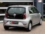 Volkswagen Up! 1.0 | Facelift | Airco | Regensensor | Dealer onderhouden | DAB | Bluetooth |