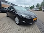Ford Focus 1.6 EcoBoost Titanium | Slechts 58.981 km! | Met o.a. bruin lederen bekleding, navigatie, bluetooth, climate en cruise!