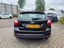 Ford Focus 1.6 EcoBoost Titanium | Slechts 58.981 km! | Met o.a. bruin lederen bekleding, navigatie, bluetooth, climate en cruise!