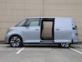 Volkswagen ID. Buzz Cargo Bulli Limited Edition Elektromotor 210 kW (286 pk) | 360 camera | Navi | Achterdeuren | Wegkl. Trekhaak | Comfort stoelen | Led Matrix | schuifdeuren links en rechts |