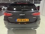 Kia Ceed 1.5 T-GDi GT-PlusLine AUTOMAAT, Schuif kantel dak, 18 inch, Stoel en Stuur verwarming, Apple Carplay/Android Auto.