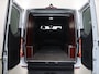 Mercedes-Benz Sprinter 317 CDI | Aut. | L2 H1 | Dubbele Cabine | Distronic Plus | Navigatie | Airco | 5-zits | Schuifdeur L+R | LM Velgen | Trekhaak | Stoelverwarming | Certified