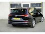 Volkswagen Golf Variant 1.0 TSI Life BJ2021 Lmv 16" | Led V+A | Pdc | App-Connect | Navi | Virtual cockpit | Dashboard verlichting | Climate control | Cruise control | Getint glas