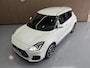Suzuki Swift 1.4 Sport Smart Hybrid Navi | 17" | Carplay | Camera | Stoelverwarming | ACC | Dodehoek | 100% Elk jaar Suzuki Dealer onderhouden!