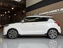 Suzuki Swift 1.4 Sport Smart Hybrid Navi | 17" | Carplay | Camera | Stoelverwarming | ACC | Dodehoek | 100% Elk jaar Suzuki Dealer onderhouden!