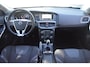 Volvo V40 T3 Momentum | Standkachel | Stoelverwarming | Volvo on call | Dealeronderhouden