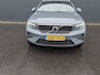 Volvo XC40 1.5 T4 Plug-in hybrid Ultimate Bright Camera, stoelverwarming, stuurverwarming, geheugen stoelen, panoramadak
