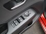 Hyundai Kona Electric Long Range Pure Edition 64.8 kWh | 510 km actieradius | Stoel verwarming | Stuurverwarming | Achteruitrijcamera | Lichtmetalen velgen |