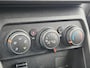 Dacia Sandero Stepway 1.0 110PK Expression / 1e Eigenaar / Dealer Onderhouden / Achteruitrijcamera / Climate Control / Apple Carplay & Android Auto / Cruise Control / Dode Hoek Detectie /