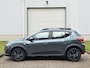Dacia Sandero Stepway 1.0 110PK Expression / 1e Eigenaar / Dealer Onderhouden / Achteruitrijcamera / Climate Control / Apple Carplay & Android Auto / Cruise Control / Dode Hoek Detectie /