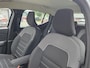 Dacia Sandero Stepway 1.0 110PK Expression / 1e Eigenaar / Dealer Onderhouden / Achteruitrijcamera / Climate Control / Apple Carplay & Android Auto / Cruise Control / Dode Hoek Detectie /