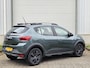 Dacia Sandero Stepway 1.0 110PK Expression / 1e Eigenaar / Dealer Onderhouden / Achteruitrijcamera / Climate Control / Apple Carplay & Android Auto / Cruise Control / Dode Hoek Detectie /