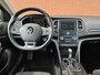 Renault Megane Estate 1.2 TCe Limited 132PK Automaat Navigatie Trekhaak Velgen