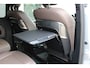 Mercedes-Benz V-klasse 300d / XXL / AMG / DC / Exclusive / 4-Matic / Luchtv / Elec Stoelen / Burmester / NIEUWSTAAT