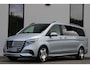 Mercedes-Benz V-klasse 300d / XXL / AMG / DC / Exclusive / 4-Matic / Luchtv / Elec Stoelen / Burmester / NIEUWSTAAT