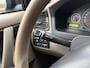Volvo XC70 2.5 T Momentum CLIMA CRUISE SCHUIFDAK TREKHAAK PDC