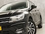 Volkswagen Tiguan 1.5 TSI ACT Highline 150Pk Automaat (VIRTUAL COCKPIT, APPLE CARPLAY, GROOT NAVI, CAMERA, STOELVERWARMING, SPORTSTOELEN, GETINT GLAS, ADAPTIVE CRUISE, NIEUWSTAAT)