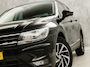Volkswagen Tiguan 1.5 TSI ACT Highline 150Pk Automaat (VIRTUAL COCKPIT, APPLE CARPLAY, GROOT NAVI, CAMERA, STOELVERWARMING, SPORTSTOELEN, GETINT GLAS, ADAPTIVE CRUISE, NIEUWSTAAT)
