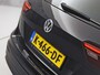 Volkswagen Tiguan 1.5 TSI ACT Highline 150Pk Automaat (VIRTUAL COCKPIT, APPLE CARPLAY, GROOT NAVI, CAMERA, STOELVERWARMING, SPORTSTOELEN, GETINT GLAS, ADAPTIVE CRUISE, NIEUWSTAAT)