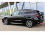 BMW X1 (u11) XDRIVE25e 245PK M-SPORT SHADOW LINE Panodak | SOH 95% | Navi | Sfeerverl.| Comfort Acces | Camera | Dab | Live Cockpit | Adapt.Led | 18 Inch Lm |