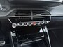 Peugeot 208 | Demo Deal | GT, | 17’’ lichtmetalen velgen ‘YANAKA’, afgewerkt in zwart Orbital met glanzende mat, en vier inzetten mat | Automatisch dimmende binnenspiegel | Drive Assist Plus Pack
