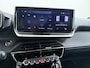 Peugeot 208 | Demo Deal | GT, | 17’’ lichtmetalen velgen ‘YANAKA’, afgewerkt in zwart Orbital met glanzende mat, en vier inzetten mat | Automatisch dimmende binnenspiegel | Drive Assist Plus Pack