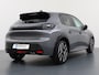 Peugeot 208 | Demo Deal | GT, | 17’’ lichtmetalen velgen ‘YANAKA’, afgewerkt in zwart Orbital met glanzende mat, en vier inzetten mat | Automatisch dimmende binnenspiegel | Drive Assist Plus Pack