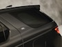 Land Rover Discovery Sport P300e 1.5 R-Dynamic 309Pk Automaat (APPLE CARPLAY, GROOT NAVI, MERIDIAN AUDIO, CAMERA, ELEK SPORTSTOELEN, KEYLESS, ZWART HEMEL, GETINT GLAS, NIEUWE APK, NIEUWSTAAT)