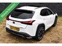 Lexus UX 250h F Sport PANORAMADAK/HEAD UP/LEDER/ETC.!