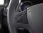Renault Clio 0.9 TCe Sport (NAVIGATIE, CRUISE, TREKHAAK, SPORTSTOELEN, BLUETOOTH, NIEUWE APK, NIEUWSTAAT)