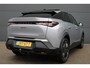 Peugeot 3008 1.6 plug-in Hybrid 195 GT | Automaat | Panorama/schuifdak | Luxe stoelen | Massage | Alcantara | Focal | Trekhaak