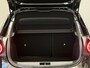 Lancia Ypsilon LX 54 kWh Alcantara Bekleding | Camera Voor + Achter | Adaptieve Cruise | 17" Lichtmetaal | Stoelverwarming | Achteruitrijcamera | Airco (automatisch) | Alcantara bekleding
