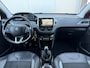 Peugeot 2008 1.2 PureTech Allure [ fm navi,ecc,cruise,leer,17``lmv,trekhaak ]