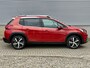 Peugeot 2008 1.2 PureTech Allure [ fm navi,ecc,cruise,leer,17``lmv,trekhaak ]