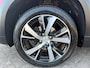 Peugeot 2008 1.2 PureTech Allure [ fm navi,ecc,cruise,leer,17``lmv,trekhaak ]