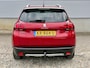 Peugeot 2008 1.2 PureTech Allure [ fm navi,ecc,cruise,leer,17``lmv,trekhaak ]