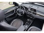 BMW X1 xDrive20i X Line | Aut | Pano | LED | Clima | Navi | Trekhaak |  Stoelverwarming | Sportstuur | PDC V+A | Etc.