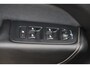 Volvo XC60 T6 Recharge AWD R-Design | Longe Range | Trekhaak | Parkeercamera | Glossy Black | Keyless