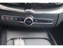 Volvo XC60 T6 Recharge AWD R-Design | Longe Range | Trekhaak | Parkeercamera | Glossy Black | Keyless
