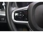 Volvo XC60 T6 Recharge AWD R-Design | Longe Range | Trekhaak | Parkeercamera | Glossy Black | Keyless